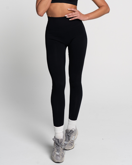 Seamless Legging - Onyx (Invisible Scrunch)